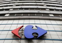 hound hotel for real money