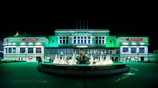 Spectacular Wheel of Wealth casino