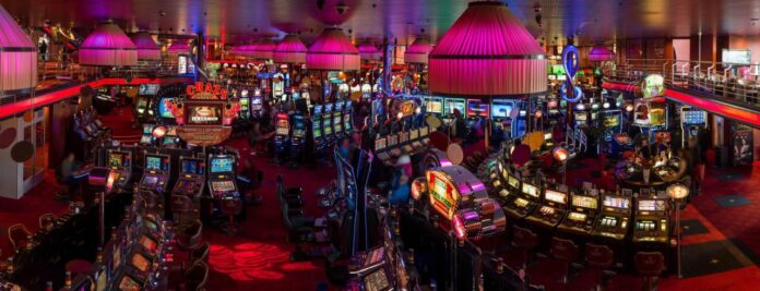 b7309c8f7f1f8c4427f7b82a7f693338f053f934_2000-1 Casino lucky ladys charm deluxe