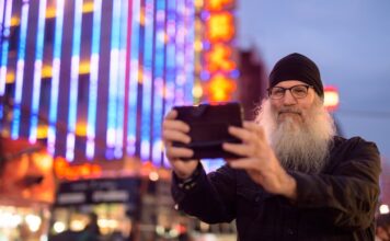 Mobiilipelaaja Suomessa